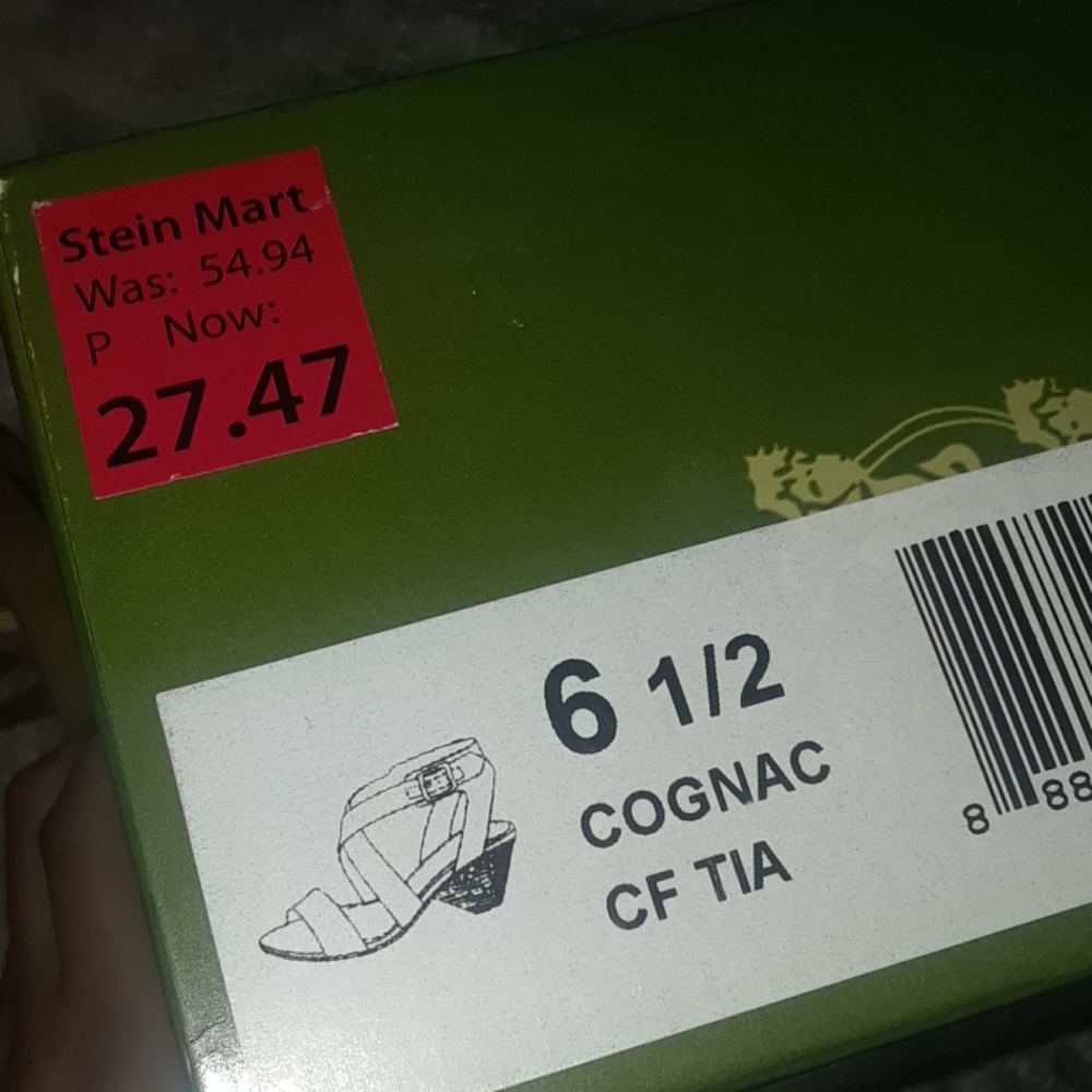 Shoes - Picture 3 of 3